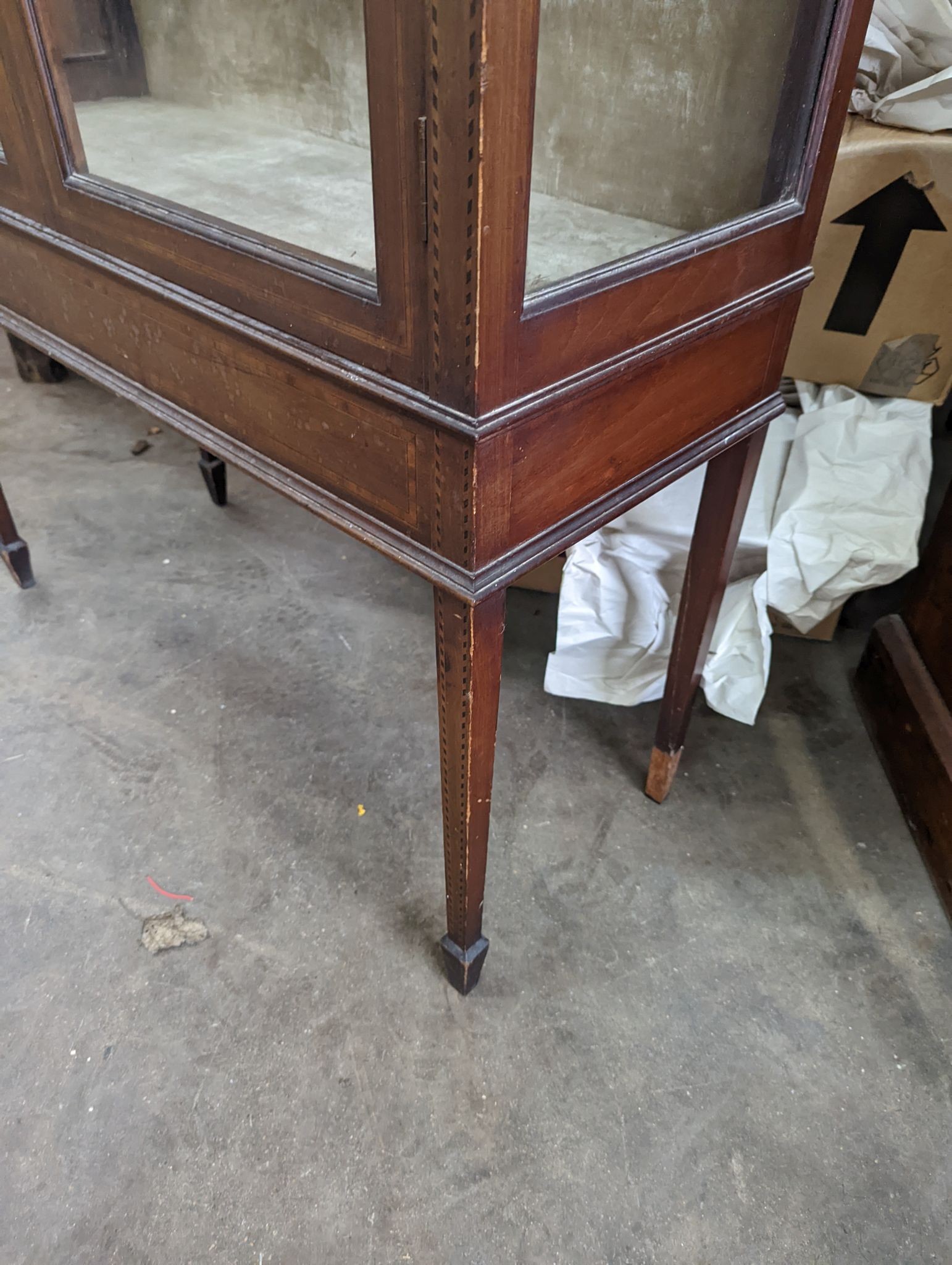 An Edwardian satinwood banded mahogany display cabinet, width 93cm, depth 36cm, height 160cm